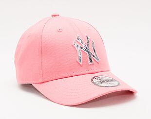 Dětská kšiltovka New Era 9FORTY Kids MLB Wild Camo New York Yankees Strapback Pink