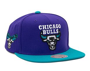 Kšiltovka Mitchell & Ness NBA Core V Snapback Chicago Bulls Purple-Teal