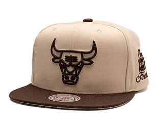 Kšiltovka Mitchell & Ness - NBA Fashion Basic 2T Snapback - Chicago Bulls - Cream