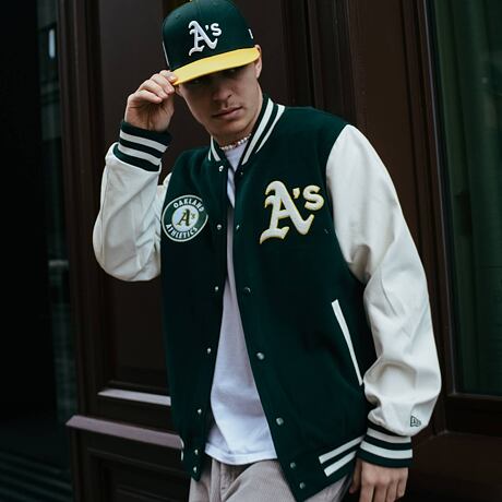Varsity bundy NEW ERA