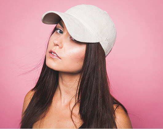 Dámská Kšiltovka New Era Soft Suede 9FORTY Camel Strapback