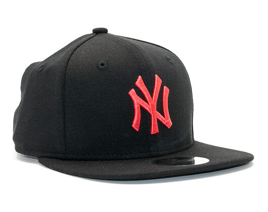Kšiltovka New Era Jersey Pop New York Yankees 9FIFTY Black/Lava Red Clipback
