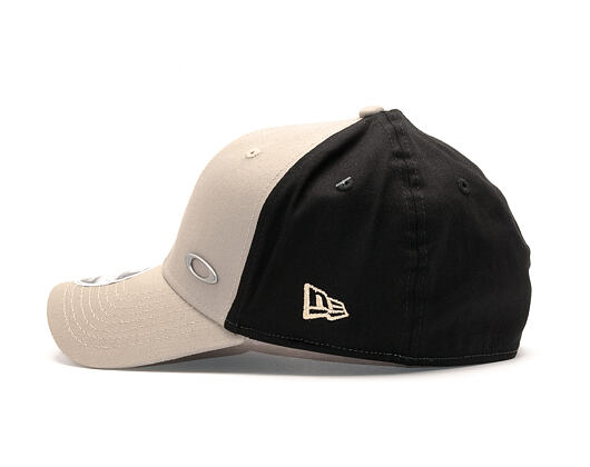 Kšiltovka Oakley New Era 39THIRTY Tinfoil Cap RYE