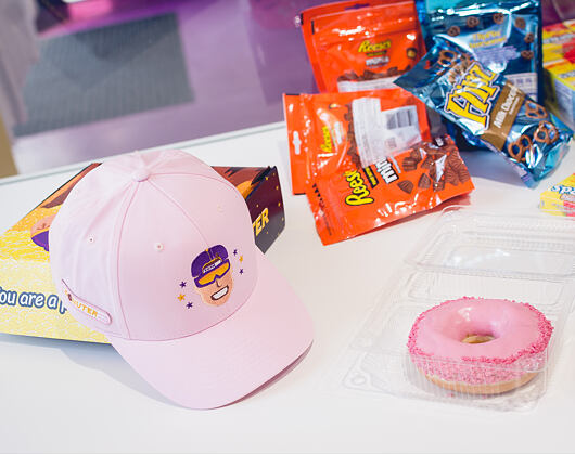 Kšiltovka Donuter Frajer Pink Snapback