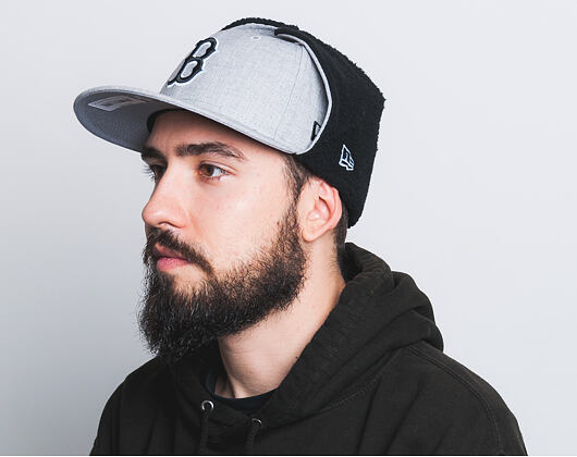 Kšiltovka S Klapkami New Era Premium Dog Ear Boston Red Sox 59FIFTY Heather Grey/Black