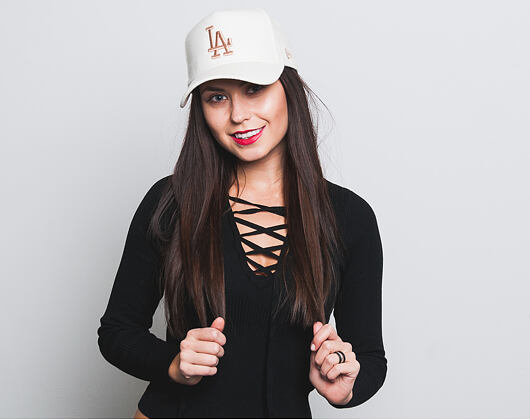 Damská Kšiltovka New Era Melton 9FORTY A-Frame Los Angeles Dodgers Satin/Gold Snapback