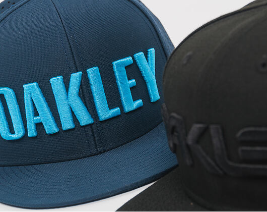 Kšiltovka Oakley Perf Hat Atomic Blue Snapback