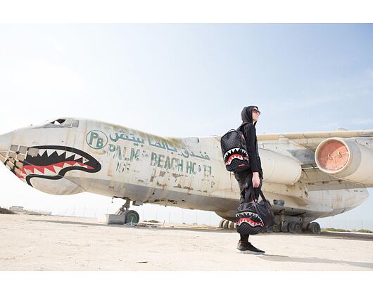 Batoh Sprayground Gray Checkered: Sharks In Paris
