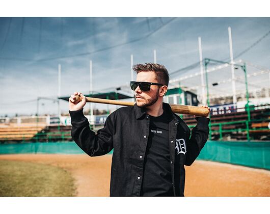 Triko New Era Essential Tee Black