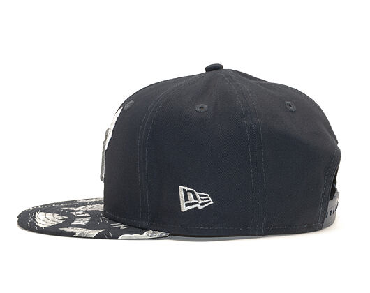Kšiltovka New Era 9FIFTY New York Yankees Desert Island Navy/Grey