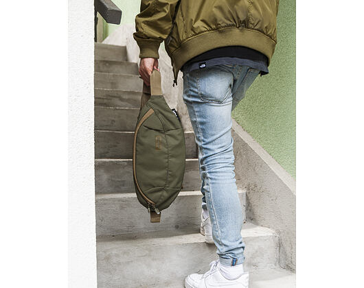 Taška Aevor Shoulder Bag Pine Green