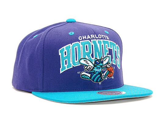 Kšiltovka Mitchell & Ness Charlotte Hornets HWC Team Arch Snapback