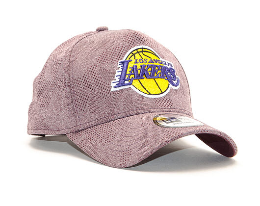 Kšiltovka New Era 9FORTY A-Frame Engineered Plus Los Angeles Lakers Maroon / Team Color Strapback