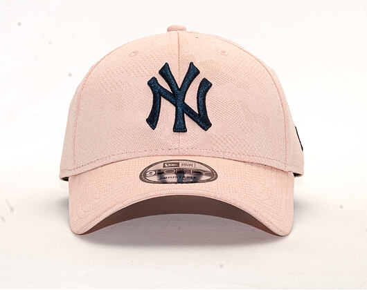 Kšiltovka New Era 9FORTY Engineered Plus New York Yankees Blush Sky Pink / Navy Strapback