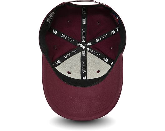 Kšiltovka New Era 9FIFTY New York Yankees Stretch Snap Tonal Maroon/White