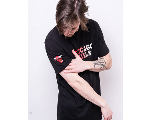 Triko New Era Chicago Bulls Gradient Wordmark