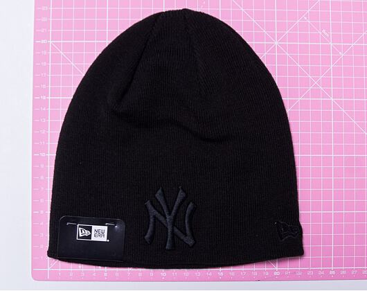 Kulich New Era Dark Base Skull Knit New York Yankees Black