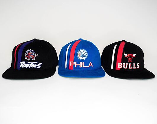 Kšiltovka Mitchell & Ness INTL847 Chicago Bulls Time Stripe Deadstock