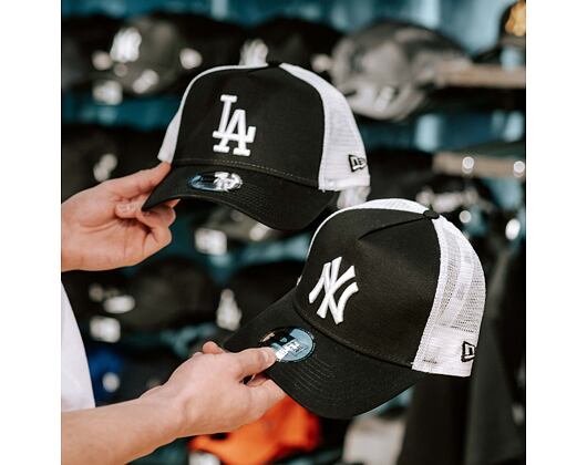 Kšiltovka New Era 9FORTY Clean Trucker Los Angeles Dodgers Snapback Black / Optic White