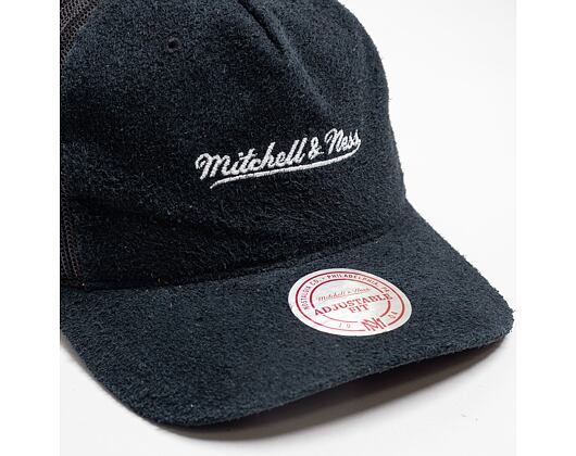 Kšiltovka Mitchell & Ness Branded Suede Trucker Black