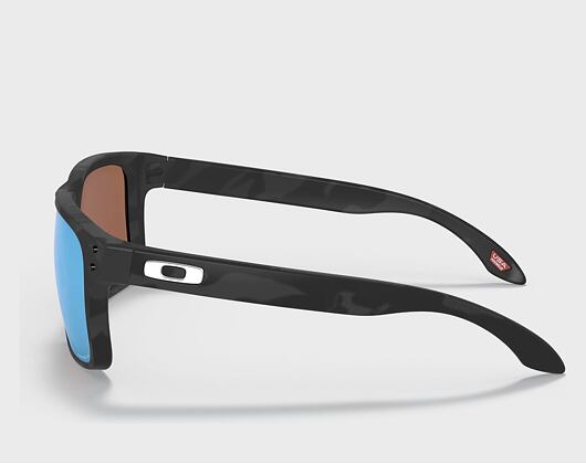 Sluneční brýle Oakley Holbrook Matte Black Camo w/ PRIZM Deep H2O Polarized