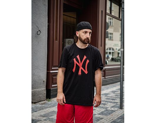 Triko New Era MLB Seasonal Team Logo Tee New York Yankees Black / Red