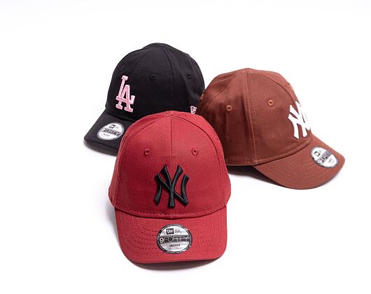 Dětská kšiltovka New Era 9FORTY Kids MLB Infant League Essential New York Yankees Strapback Red
