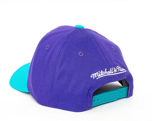 Kšiltovka Mitchell & Ness Charlotte Hornets Arched Script 2 Tone 110 Snapback Black / Green