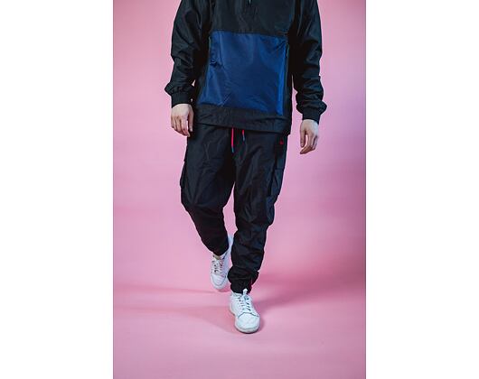 Tepláky New Era Cargo Track Pants Black / Bright Red