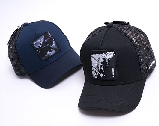 Kšiltovka Capslab DC Cmics - Batman Trucker Black & White - Black / White