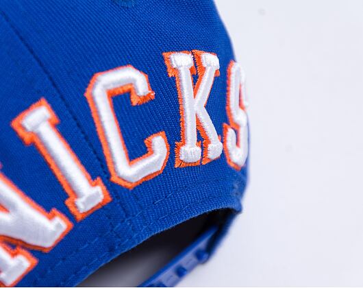 Kšiltovka New Era 9FIFTY NBA Team Arch New York Knicks Snapback Team Color
