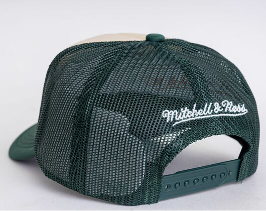 Kšiltovka Mitchell & Ness Milwaukee Bucks Off White Trucker HWC Off White