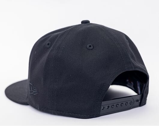 Kšiltovka New Era 9FIFTY NBA Black on Black Chicago Bulls Black / Black