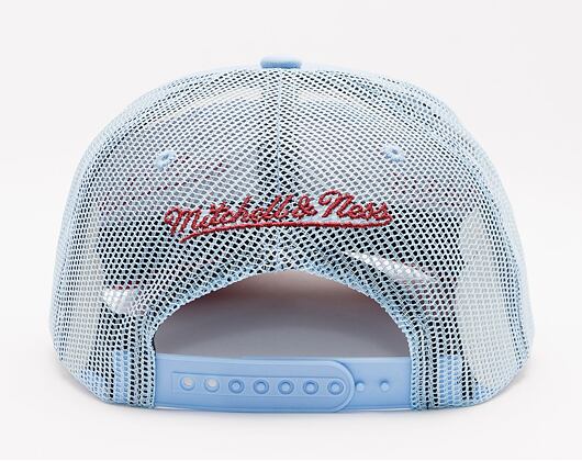 Kšiltovka Mitchell & Ness Keep On Truckin Trucker Chicago Bulls Light Blue