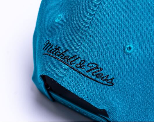 Kšiltovka Mitchell & Ness Detroit Pistons Team 2 Tone 2.0 110 Snapback Turquoise / Black