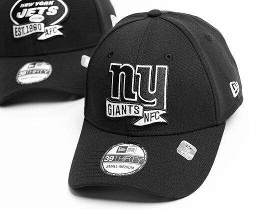 Kšiltovka New Era 39THIRTY NFL22 Sideline New York Giants Black / White