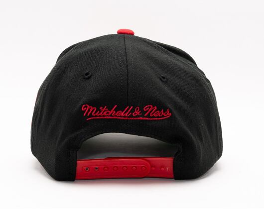 Kšiltovka Mitchell & Ness SHREDDER STRETCH SNAPBACK HWC Atlanta Hawks Black