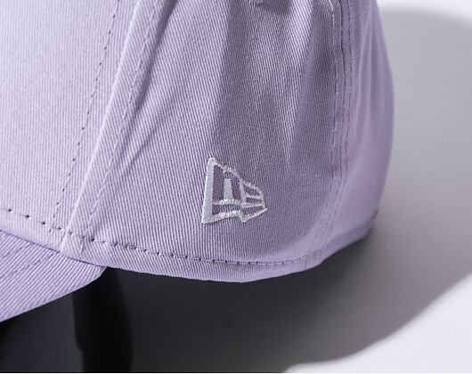 Kšiltovka New Era 9FORTY MLB League Essential New York Yankees - Purple Pastel / White