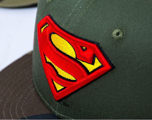 Dětská kšiltovka New Era 9FIFTY Kids DC Camo Superman New Olive