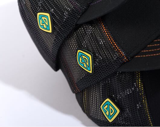 Kšiltovka Capslab Scooby-Doo - Runner Scooby Trucker Black