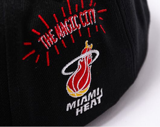 Kšiltovka Mitchell & Ness All Out Snapback Hwc NBA MIAMI HEAT Black