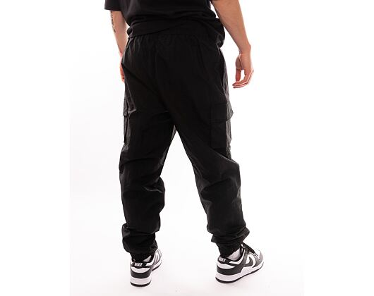 Kalhoty New Era Woven Joggers Black / Metalic Gold