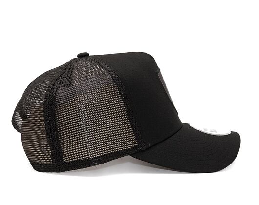 Kšiltovka New Era 9FORTY Trucker National Team - Slovakia Black / Black