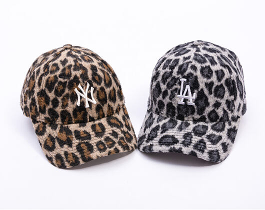 Dámská Kšiltovka New Era - MLB Cosy Animal - Snow Leopard Fleece 9FORTY - LA Dodgers - Grey / Black