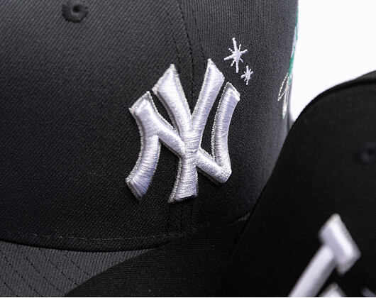 Kšiltovka New Era - MLB Planet Icon 59FIFTY - NY Yankees - Steel Clouds