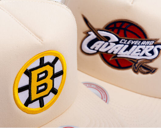Kšiltovka Mitchell & Ness - Evergreen Trucker Vntg - NHL - Boston Bruins - Off White