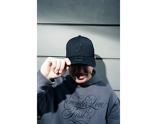Kšiltovka New Era - MLB Stretch Mesh 39THIRTY - NY Yankees - Black