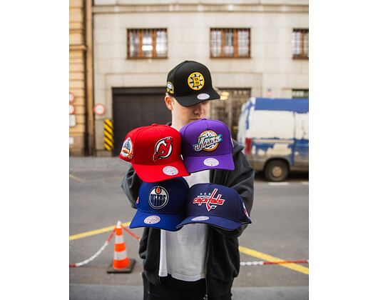 Kšiltovka Mitchell & Ness - New Jersey Devils - Double Clutch Pro Snapback - Red