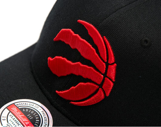 Kšiltovka Mitchell & Ness - NBA - Custom Patch - Toronto Raptors - Black