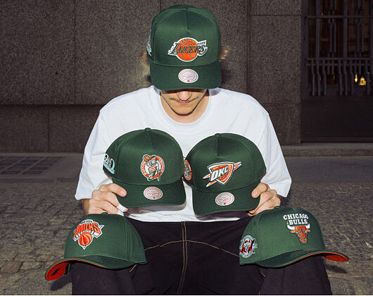 Kšiltovka Mitchell & Ness - NBA - Emerald Slam - New York Knicks - Green/Orange